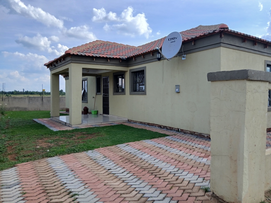 3 Bedroom Property for Sale in Flamwood North West